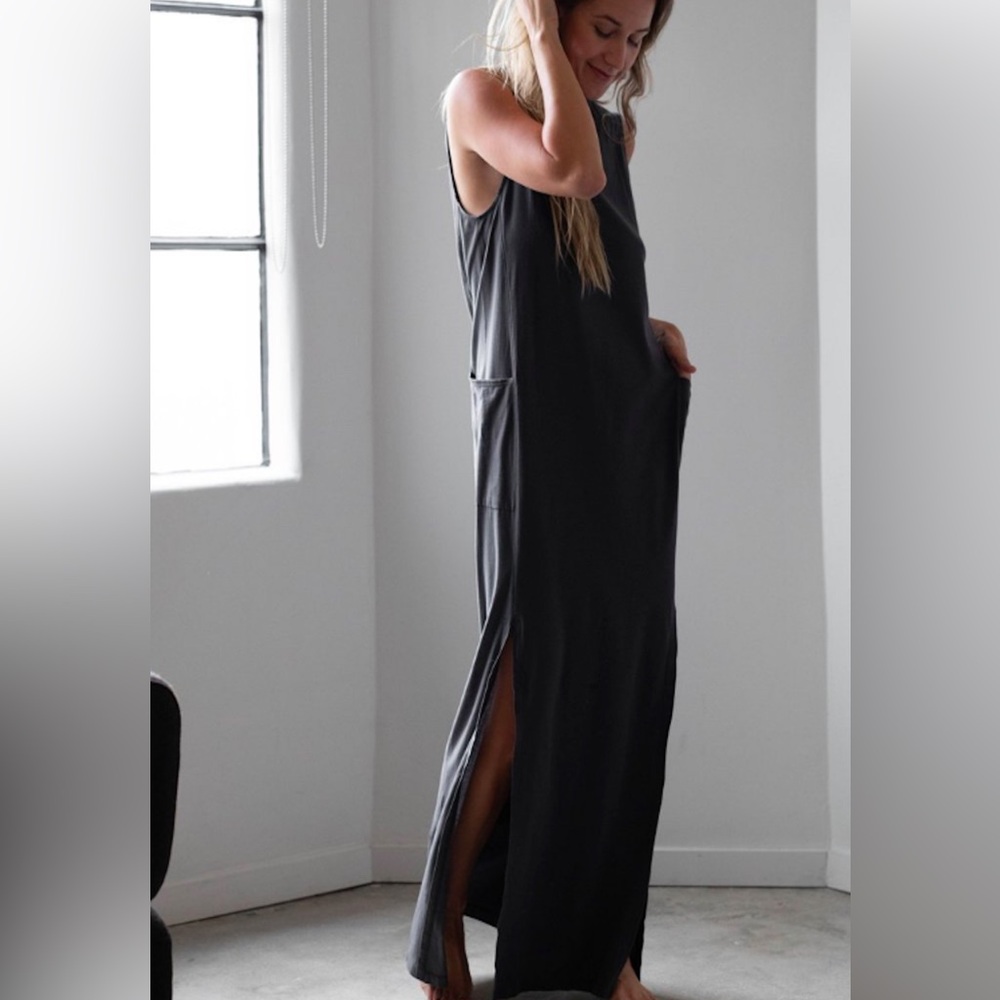 Lunya Cool Paneled Sleeveless Maxi Dress
